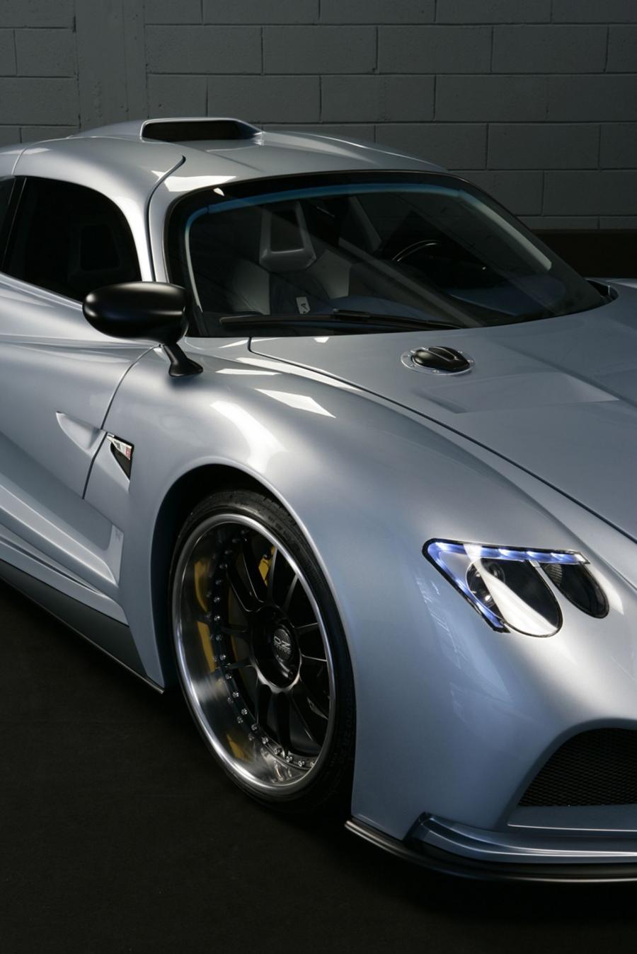 Детали экстерьера Mazzanti Evantra V8 2013 года  (фото 36 из 39)